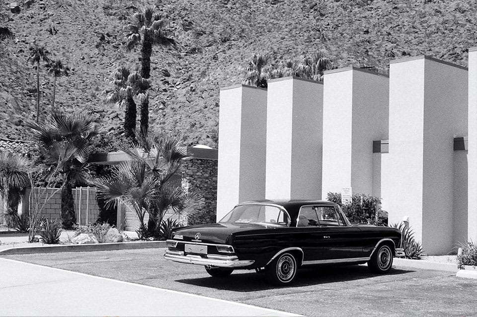 El estilo Palm Springs más allá de los 50. Una pequeña localidad situada en el desierto de California, que se convirtió en el referente del estilo Palm Springs.