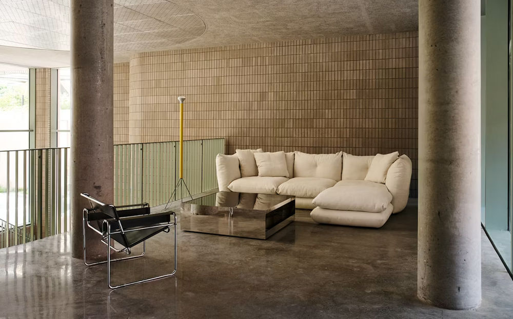 El cromo vuelve: cómo decorar con muebles cromados con espíritu vintage 1